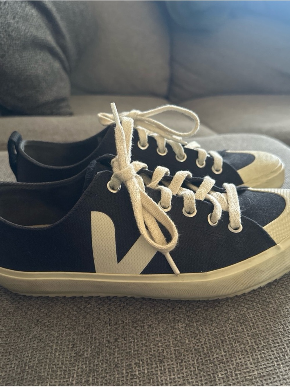 Veja Women’s Black Canvas V-12 Low-Top Sneakers with White V Logo